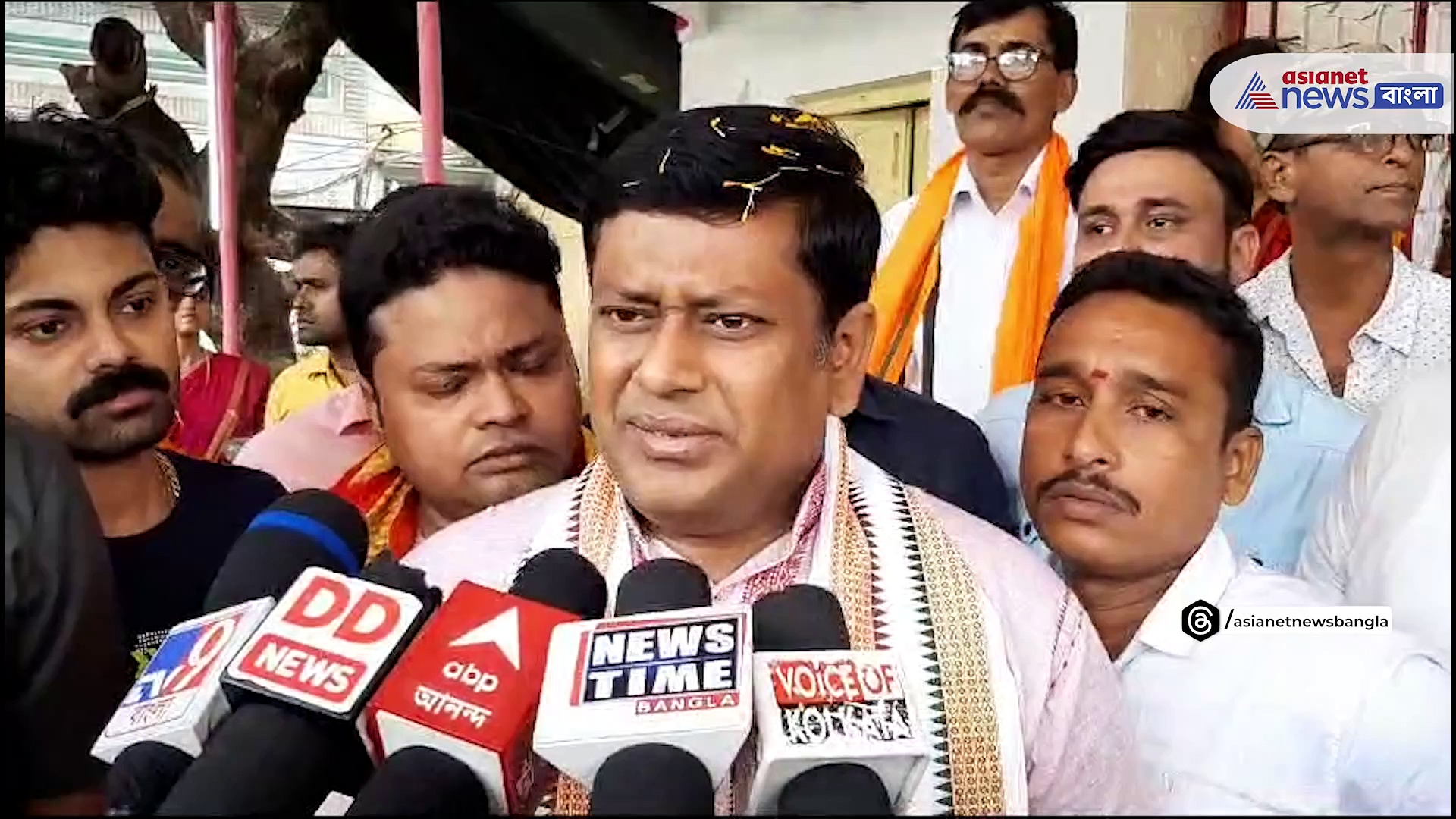 'কাকুর সাথে ভাইপোর মিলন হবে কত দিনে ?' , নাম না করে অভিষেককে কটাক্ষ সুকান্তর