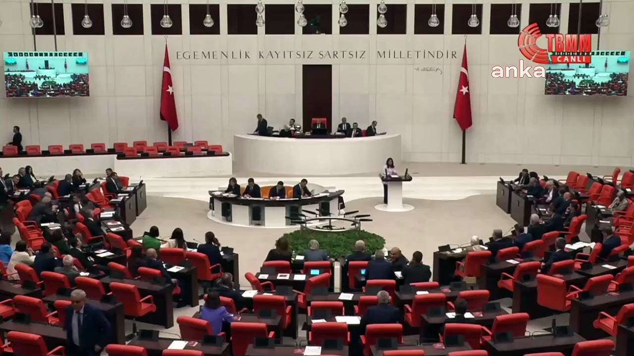 Yeşil Sol Parti'nin Kobani Davasındaki Hukuksuzlukların Araştırılması Önerisi, TBMM Genel Kurulu'nda AKP ve MHP'li Milletvekillerinin Oylarıyla...