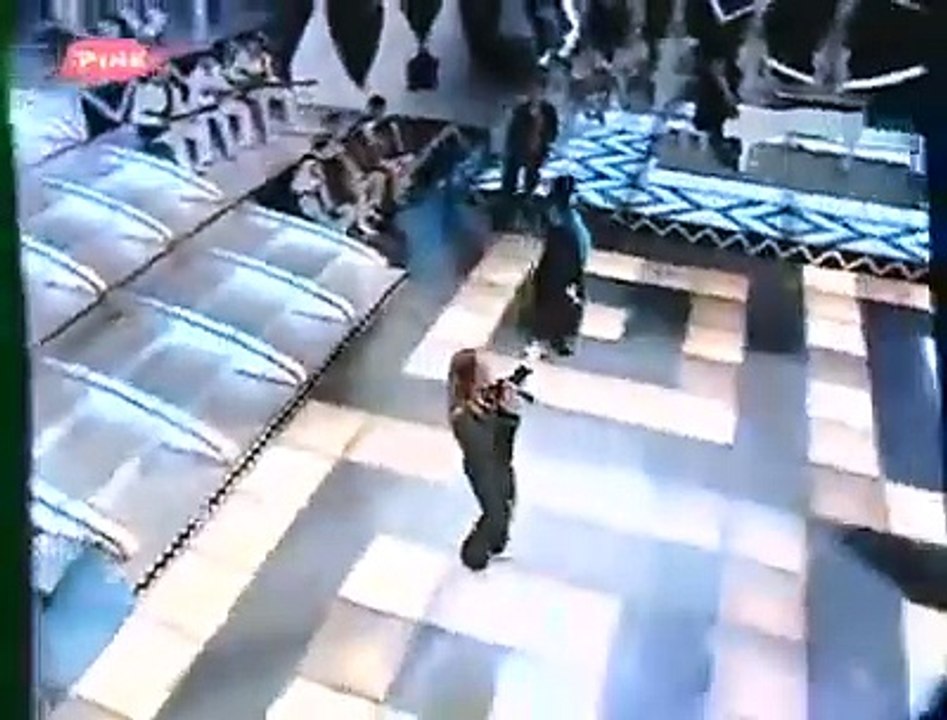 Sanja Djordjevic - Nije ona zena kao ja - Grand Duel - Grand Show - (Tv Pink 2003)