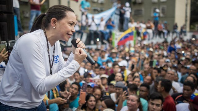 Si María Corina no puede ser candidata, todo lo demás no vale nada : analistas hablan de acuerdos entre el régimen y parte de la oposición venezolana