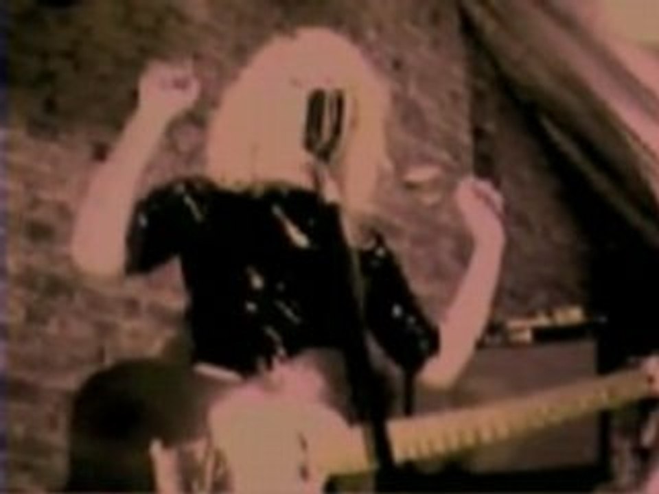 ATTIC ADDICT N°3 - Lena Deluxe - extrait