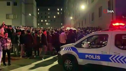 Yurtta yemeklerin kötü çıktığını iddia eden öğrenciler eylem yaptı