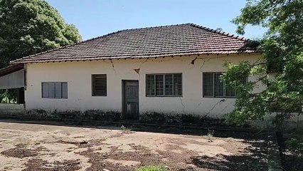 CASA ABANDONADA COM MUITA COISA DENTRO