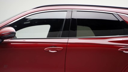 2022 Genesis GV70 Video Review: MotorTrend Buyer's Guide