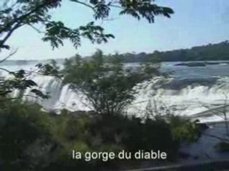 LES  CHUTES  DE  IGUAZU  LA  GORGE  DU  DIABLE