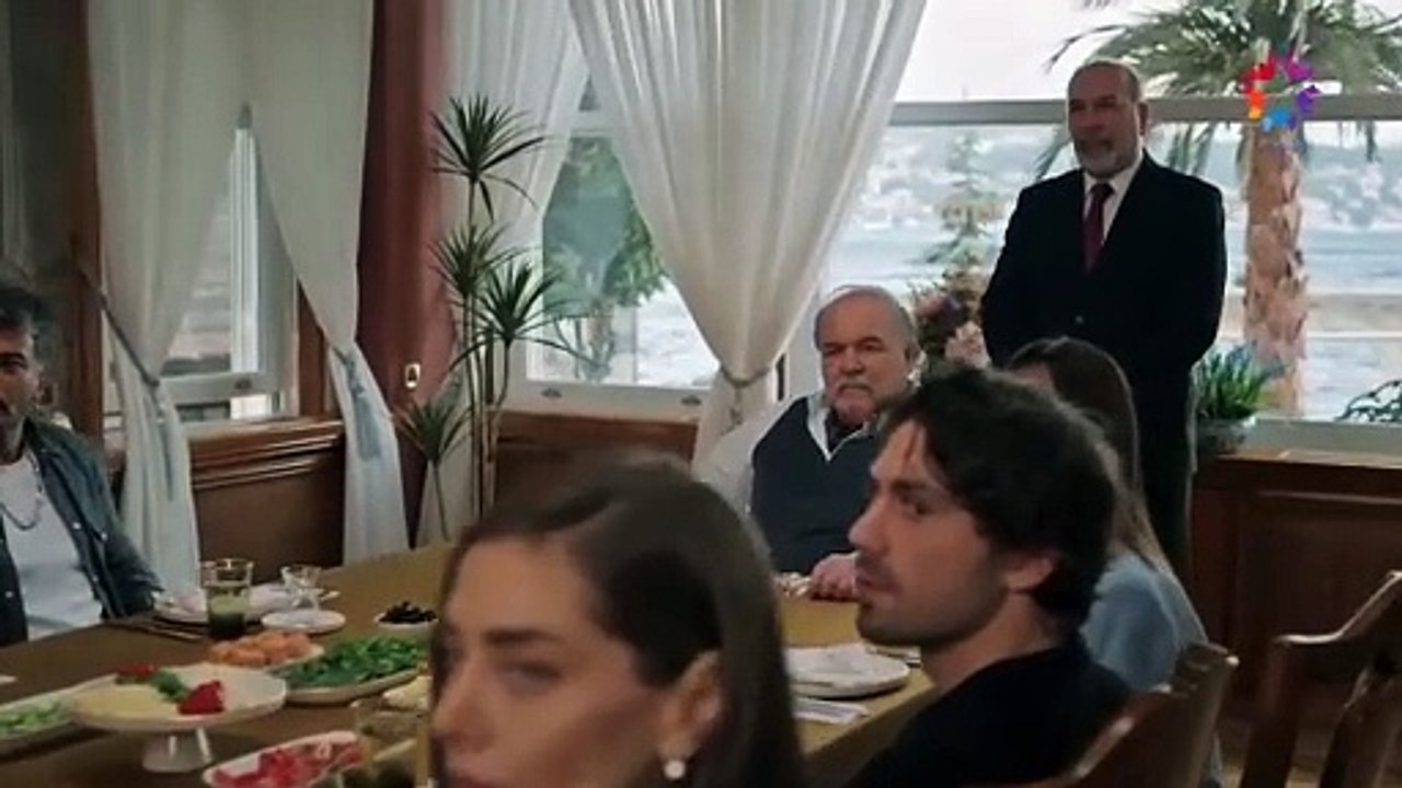 La série télévisée Yalı Çapkını a-t-elle été vendue ? Dans quel pays est-elle diffusée ? À quel prix Yalı Çapkını a-t-elle été vendue ?