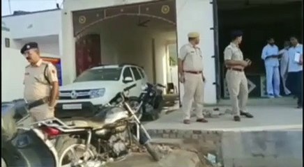 पोस्त तस्करी से कमाई गई पांच करोड़ रुपए की संपत्ति पुलिस ने की फ्रिज