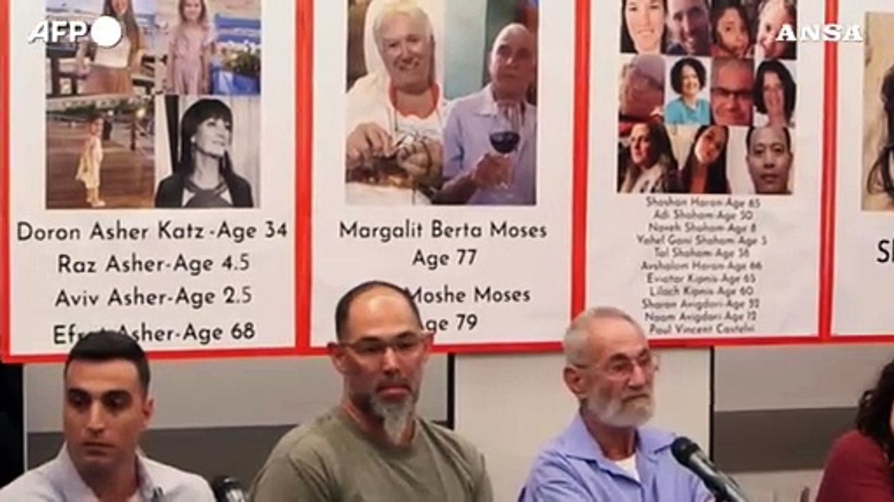 Le famiglie dei rapiti, Hamas dica qual e' il prezzo