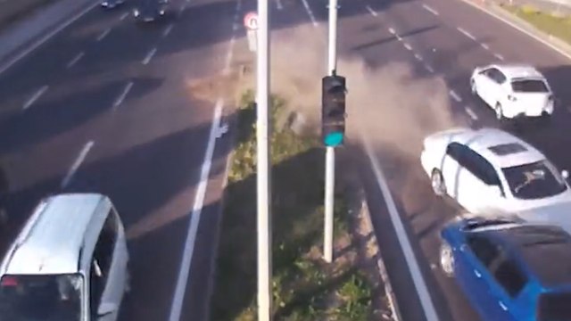 Makas atarak 9 kişinin yaralanmasına neden olan sürücüye ‘iyi hal’ indirimli hapis cezası