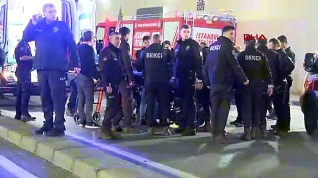 Maltepe'de Polis Aracına Hafriyat Kamyonu Çarptı
