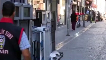 Kuran-ı Kerim'i yırtıp ateşe veren arkadaşını kayda alan sanığa 10 ay hapis cezası