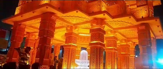 लुभा रहा आहीरी टोला का दुर्गा पूजा पंडाल