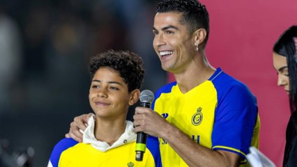 La reacción de Cristiano tras recibir una sorpresa de sus compañeros