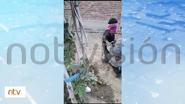 Vecinos armados con palos y machetes casi lincharon a tres ladrones en El Abra