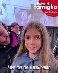 Foto di famiglia, guarda i commenti degli spettatori