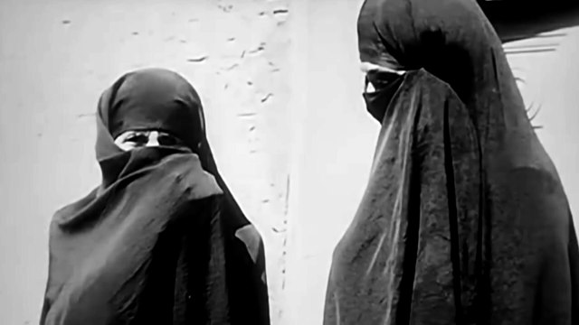 Découvrez les 1ères images que France 5 diffusera à l'occasion du centenaire de la naissance de la République turque, intitulé Atatürk : père de la Turquie moderne