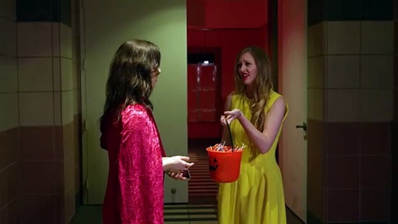 Smiling Woman Halloween _ Short Horror Film