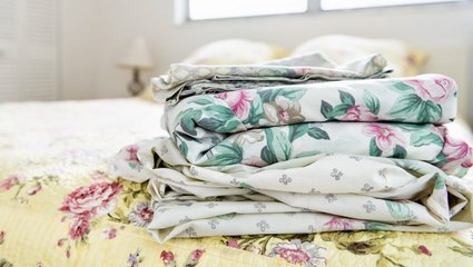 How Often You Should Change Your Bed Sheets, According To An Expert