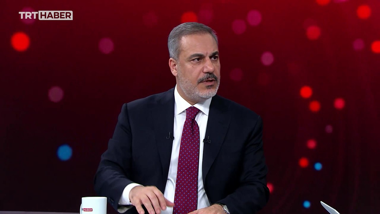 Dışişleri Bakanı Hakan Fidan'dan Gazzelilere mesaj: Yalnız değilsiniz