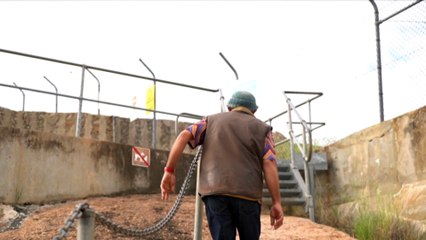 Popular WA tourist attraction appears to be changing colour