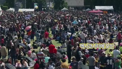 [지구촌톡톡] 밤하늘서 해와 달이 연출한 환상적 우주쇼