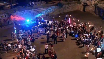 مسلسل العائلة الجزء 2 الحلقة 3 مدبلج للعربية