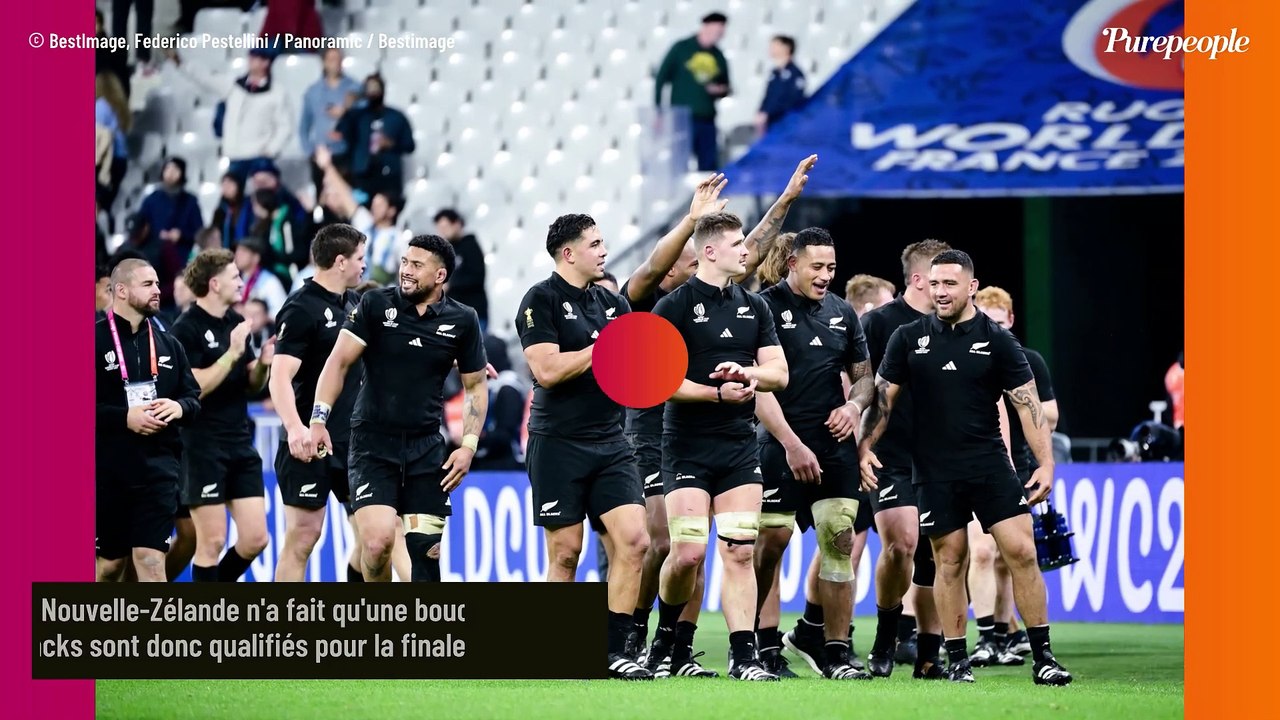 PHOTOS Coupe du monde de rugby : Nicolas Canteloup avec ses enfants pour assister à la victoire écrasante des All Blacks
