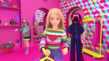 Barbie finds the ultimate gift in the Extra Fashion Closet!