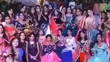 भागलपुर: डांडिया नाइट का हुआ भव्य आयोजन, खूब थिरकीं महिलाएं, देखिए वीडियो