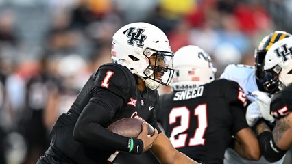 Underdog Houston Banks on Hot Quarterback Donovan Smith