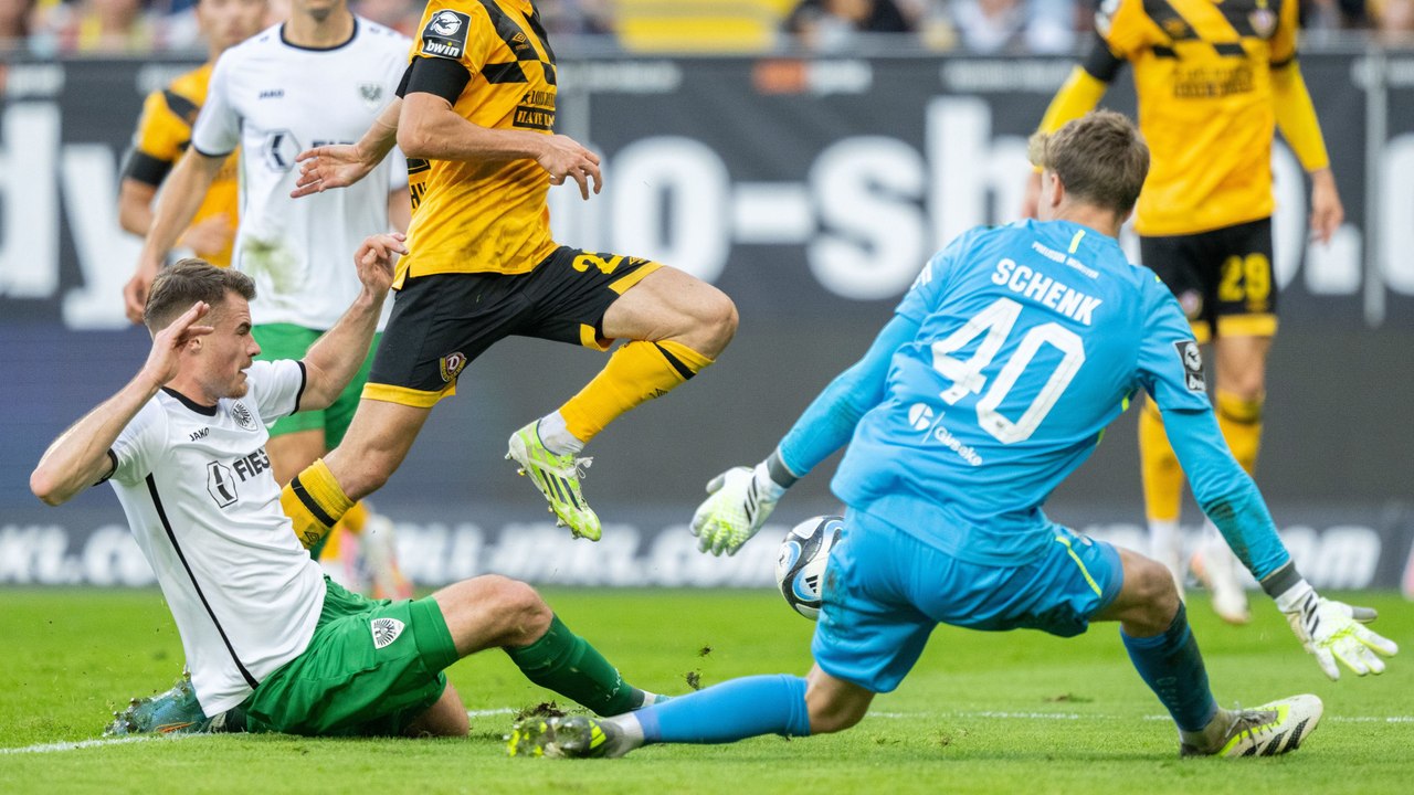 Dynamo verzweifelt an Schenk, doch Schäffler staubt ab: Dresden hält die Spitze