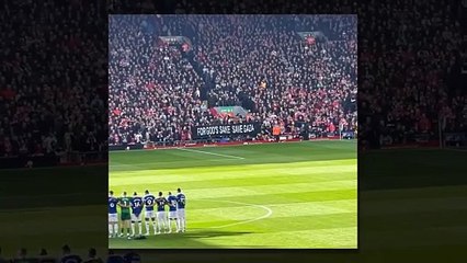 Les Britanniques ont également exprimé leur réaction ! Une banderole de soutien à Gaza a été ouverte lors du derby Liverpool-Everton