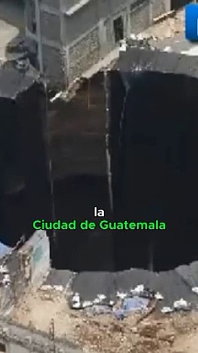El hueco enorme que tragó una parte en Ciudad de Guatemala