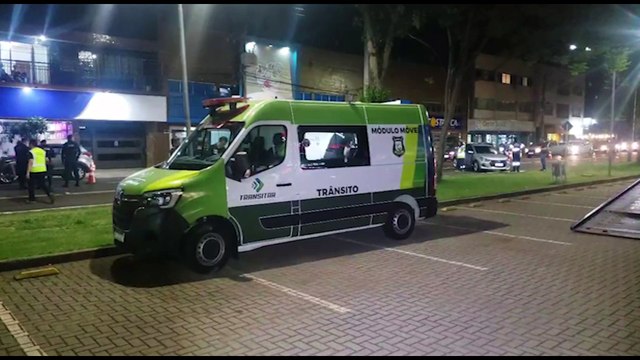 Operação de trânsito flagra condutor embriagado e veículos irregulares