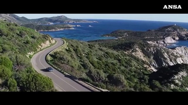 Siamo serie : Nel nostro cielo un rombo di tuono, Reptile e Rocco Schiavone