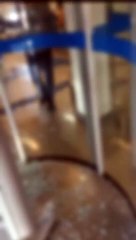 Pedreiro acusa banco de racismo e sai de agência sangrando