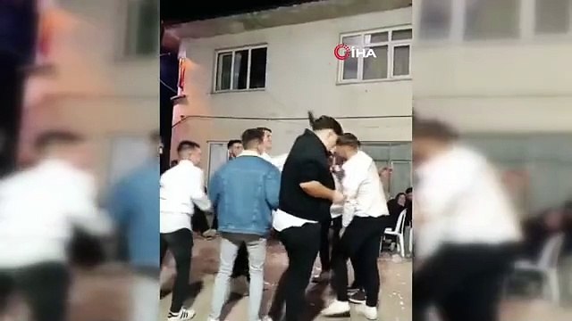 İnegöl'de Sokak Düğününde Magandalar Havaya Ateş Açtı