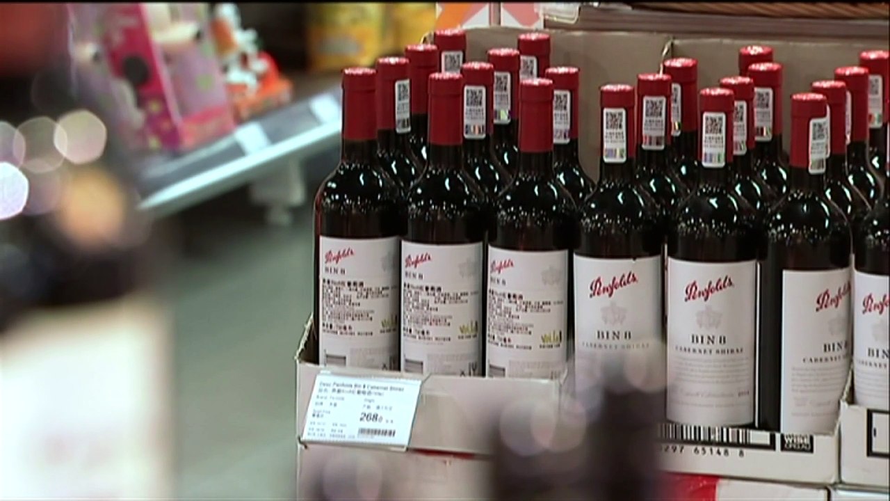 China agrees to review tariffs on Australian wine