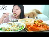 ASMR MUKBANG| Noodle Soup with Seafood, Kimchi, Dumplings(Fried, Shrimp, Gyoza).