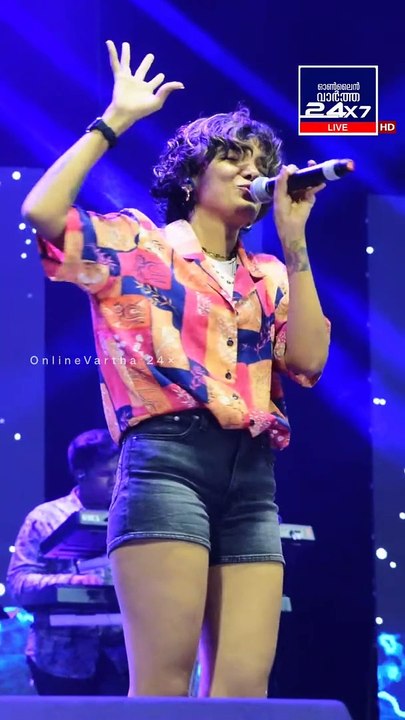 Ajitha hare jaya Gauri Lakshmi live performance