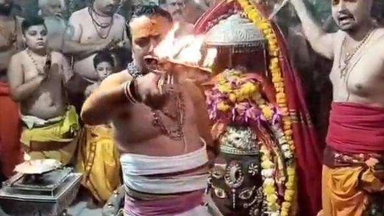 उज्जैन: बालिका वधू की अदाकारा ने किया बाबा महाकाल के दर्शन