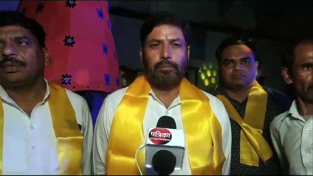 लालकुर्ती के रावण दहन कार्यक्रम में मचा धमाला, रावण फूंकते ही डीजे पर जमकर हुआ डांस