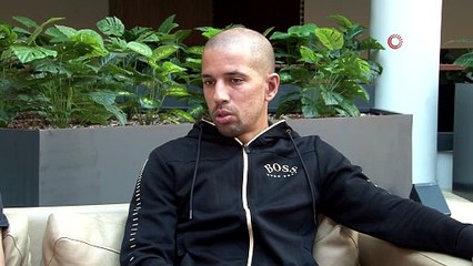 Sofiane Feghouli: "Galatasaray, Şampiyonlar Ligi'nde gruptan çıkabilecek durumda"