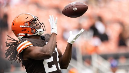 Start Kareem Hunt or Zach Evans in Fantasy? Follow Money Tips