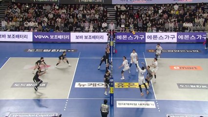 '요스바니 29득점' 삼성화재 2연승...현대캐피탈은 3연패 / YTN