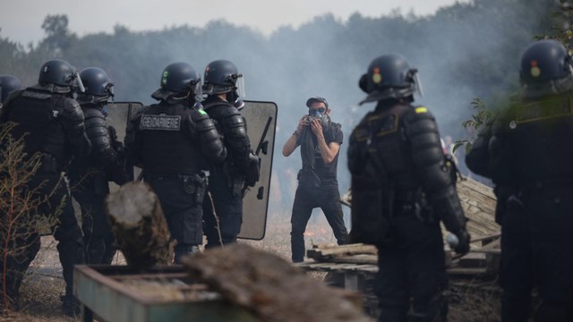Zad sur l’A69 : six membres des forces de l’ordre blessés lors d'une évacuation musclée