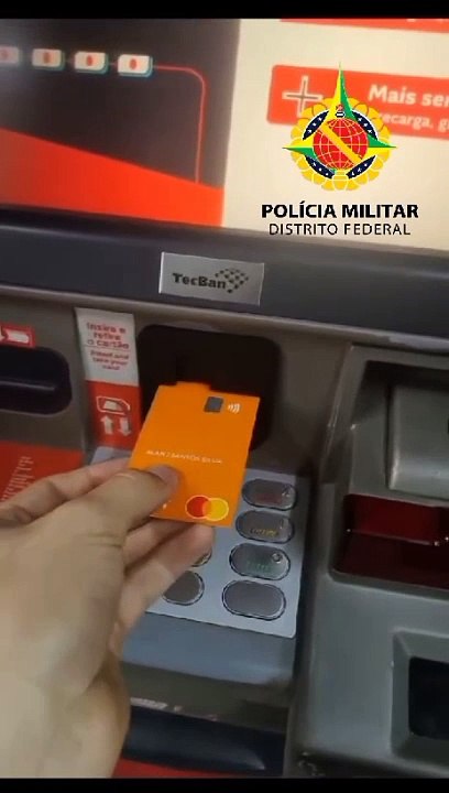 Golpe do caixa eletrônico