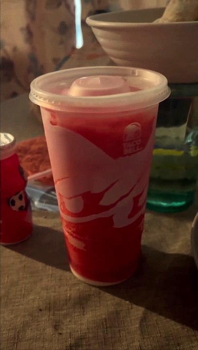 WILD STRAWBERRY CREME DELIGHT FREEZE