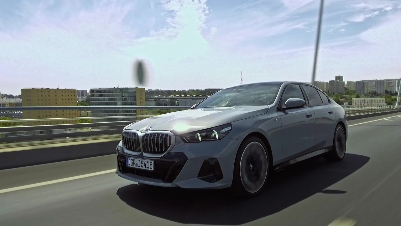 BMW i5 eDrive40 - Fortschrittliche BMW eDrive Technologie, traditioneller Hinterradantrieb