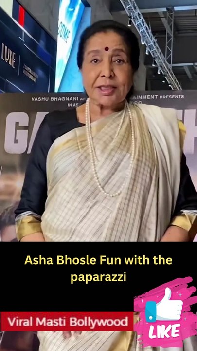 Asha Bhosle Fun with the paparazzi